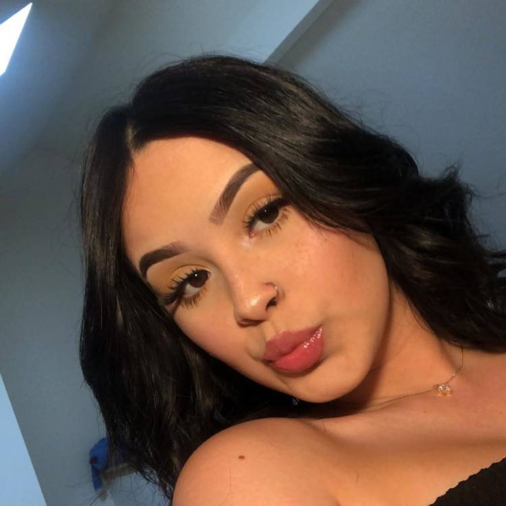 Meet your Posher, Gabriela